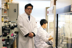 Associate Professor Satoru Konnai at his laboratory.