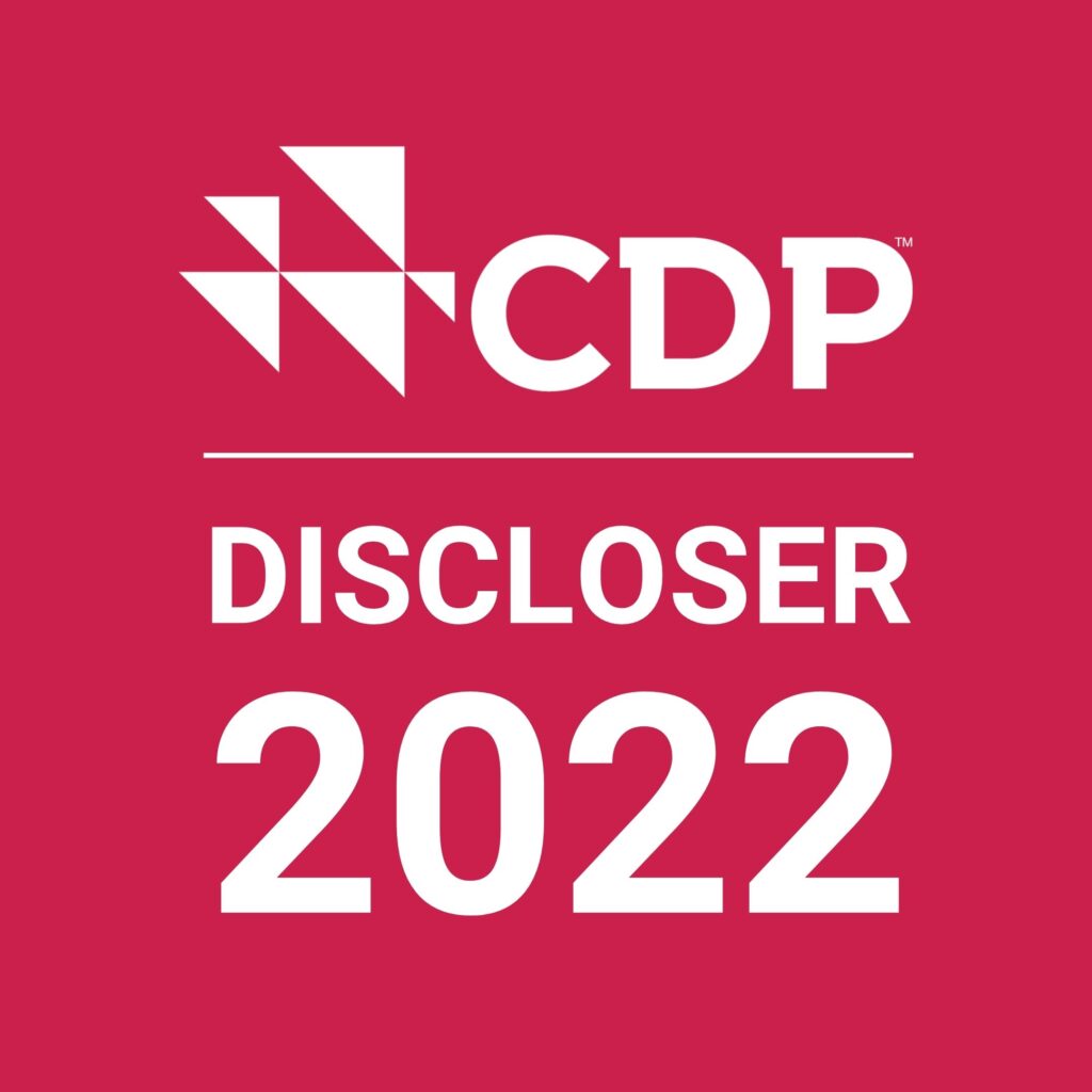 The CDP Discloser Badge 2022, indicating that Hokkaido University has disclosed its climate change impacts in 2022.